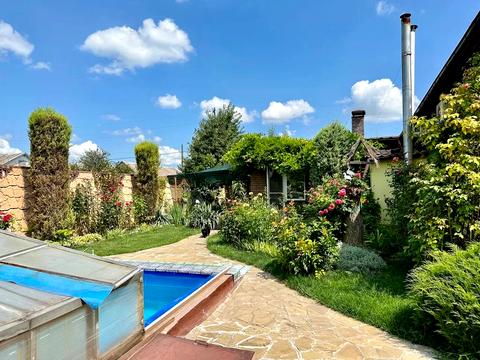 будинок за адресою Перемога