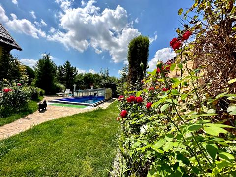 будинок за адресою Перемога