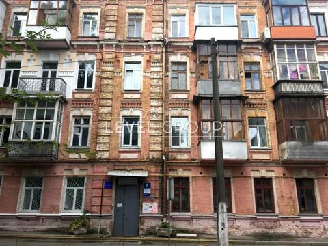 квартира за адресою Алли Горської пров. (Чеслава Бєлінського), 8