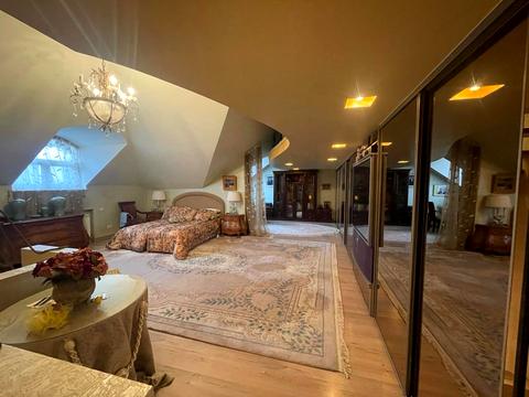 квартира за адресою Пилипа Орлика вул., 6