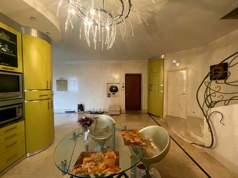 квартира за адресою Пилипа Орлика вул., 6