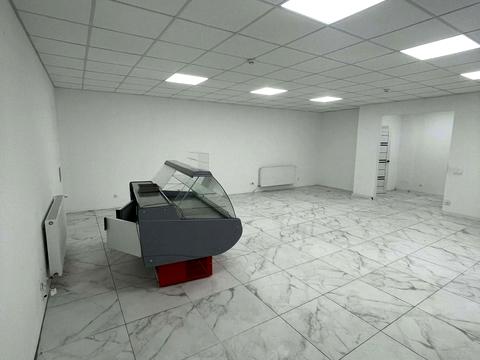 комерційна за адресою Галицька вул., 7-Д