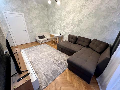 квартира за адресою Євгена Коновальця вул. (Щорса), 18