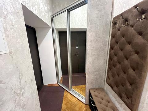 квартира за адресою Євгена Коновальця вул. (Щорса), 18