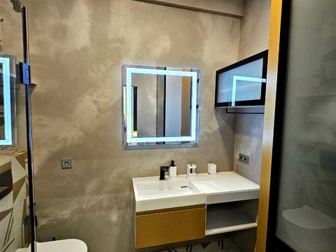 квартира за адресою Джона Маккейна вул. (Івана Кудрі), 1