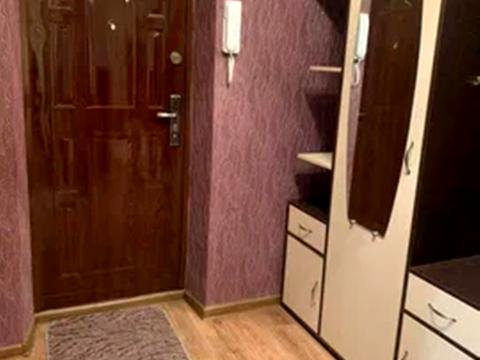 квартира за адресою Калинова вул., 82-Б