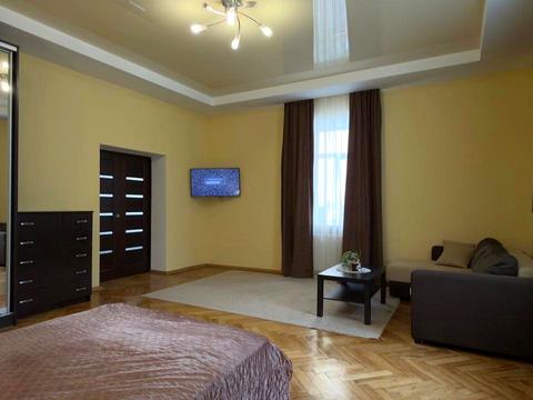 квартира за адресою Старокозацька вул. (Комсомольська), 7