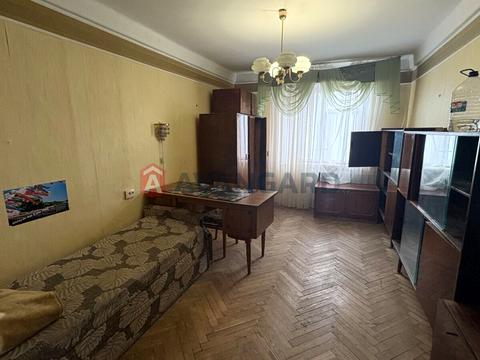 квартира за адресою Академіка Вернадського бульв., 81