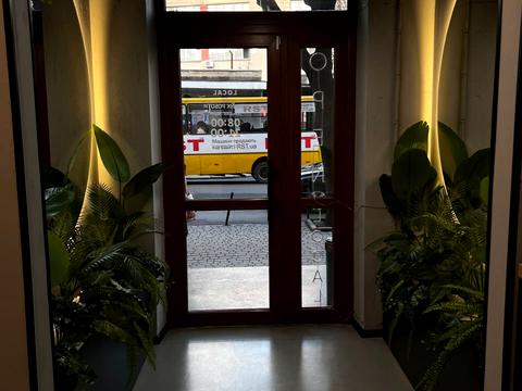 комерційна за адресою Січових Стрільців вул., 17