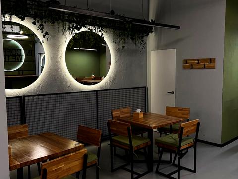 комерційна за адресою Січових Стрільців вул., 17