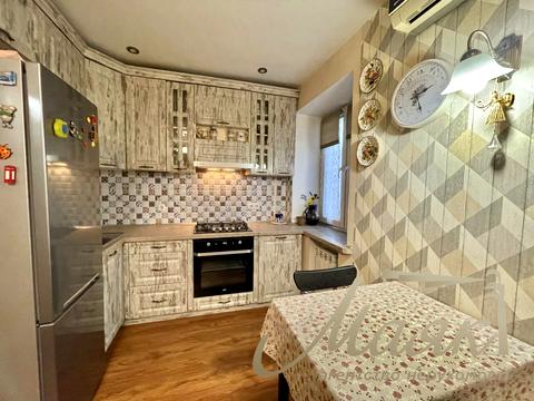 квартира по адресу Космическая ул., 100