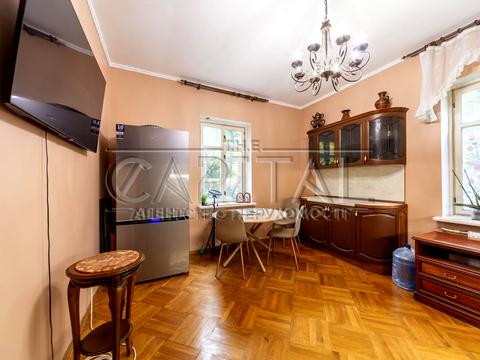 дом по адресу Петропавловская пл.