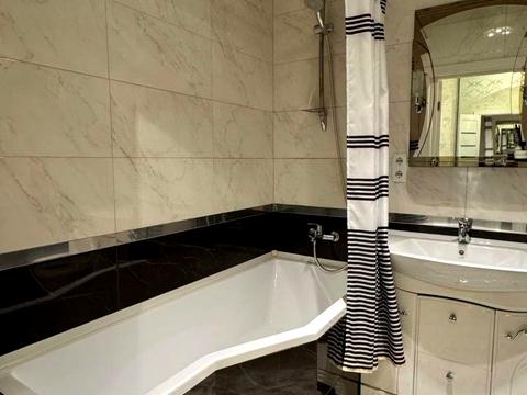 квартира за адресою Залізнична вул., 17