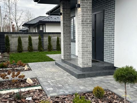 дом по адресу вул. Успішна