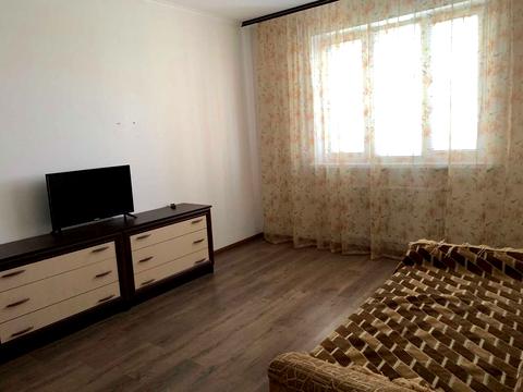 квартира за адресою Воскресенська вул., 18