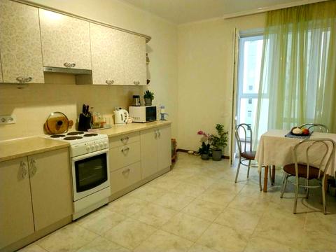 квартира за адресою Воскресенська вул., 18