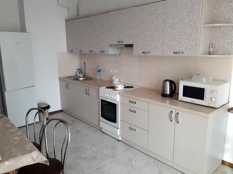 квартира за адресою Воскресенська вул., 18