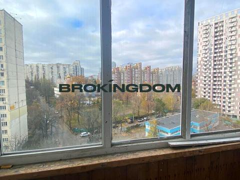 квартира за адресою Київ, Патріарха Мстислава Скрипника вул., 7