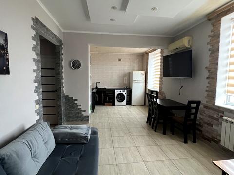 квартира за адресою Сталеварів вул., 7