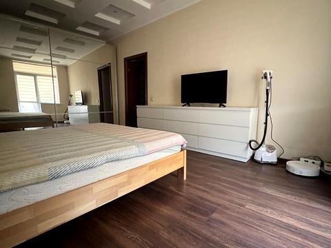 квартира за адресою Сталеварів вул., 7