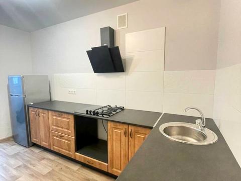 квартира по адресу с. Софиевская борщаговка, Яблоневая ул., 9-А