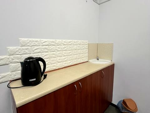 комерційна за адресою Подільська вул., 25