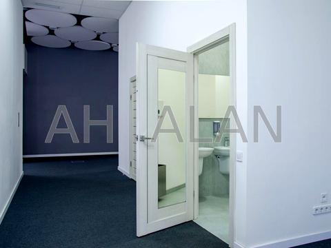 коммерческая по адресу Елены Телиги ул., 6