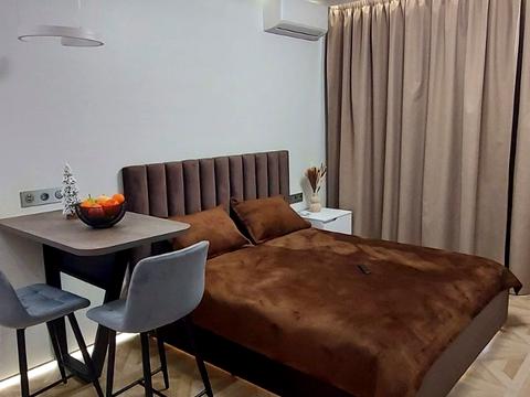 квартира за адресою Осіння вул., 71