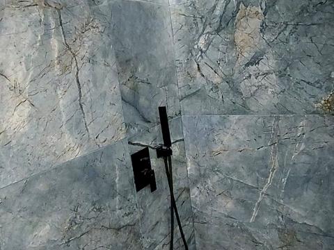 квартира за адресою Осіння вул., 71