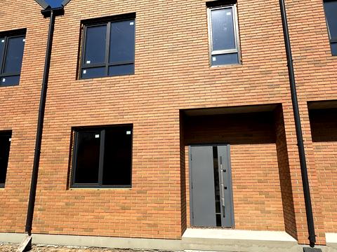 дом по адресу Славянская ул.