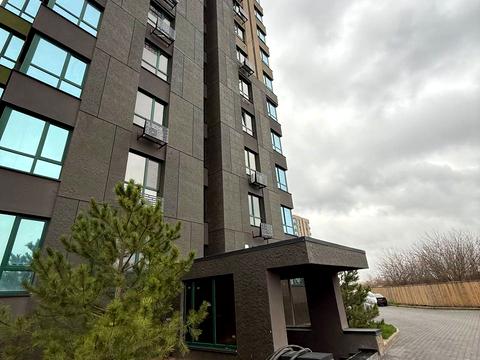 комерційна за адресою Героїв Небесної Сотні просп., 16/24