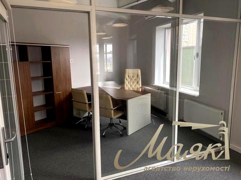 комерційна за адресою Київ, Сім'ї Прахових вул. (Гайдара), 58/10