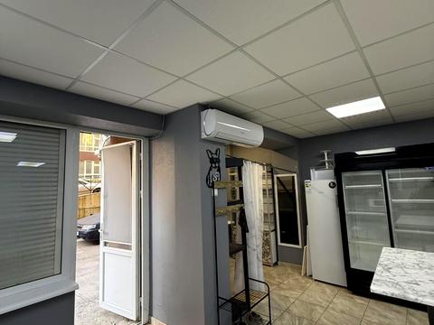 комерційна за адресою Кармелюка вул., 11