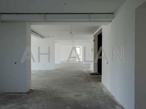 комерційна за адресою Саксаганського вул., 53/80