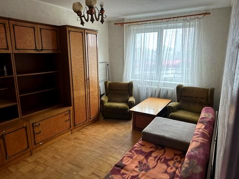 квартира за адресою Київ, Голосіївський просп. (40-річчя Жовтня), 19