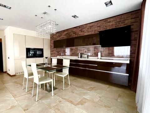 квартира за адресою Андрія Верхогляда вул. (Михайла Драгомирова), 16