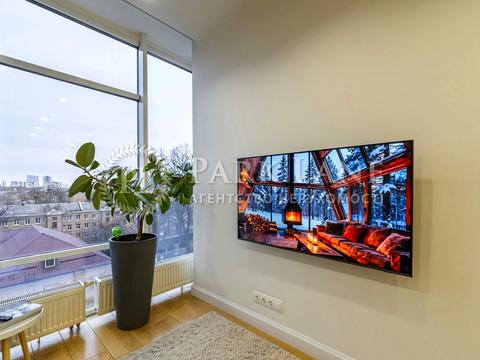 квартира за адресою Авіаконструктора Антонова вул., 2-Б