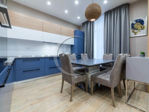 квартира за адресою Андрія Верхогляда вул. (Михайла Драгомирова), 14