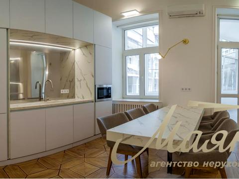 комерційна за адресою Шота Руставелі вул., 21