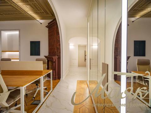 комерційна за адресою Шота Руставелі вул., 21