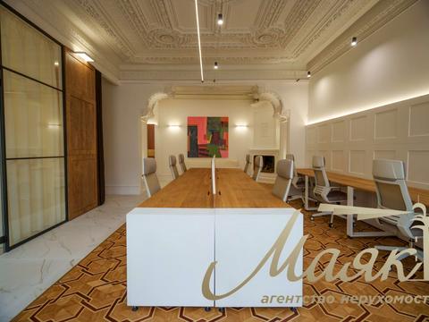 комерційна за адресою Шота Руставелі вул., 21