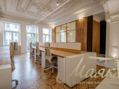 комерційна за адресою Шота Руставелі вул., 21