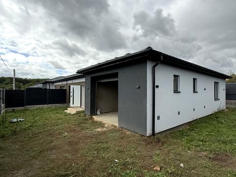 дом по адресу Шкуренці