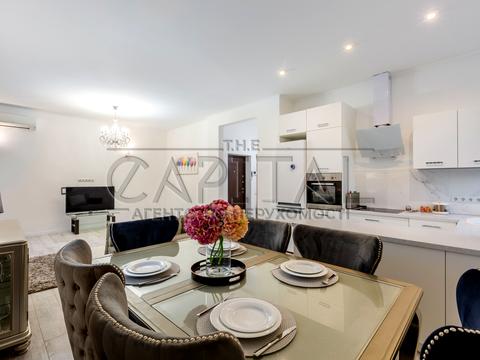 квартира по адресу Докучаевский пер., 8