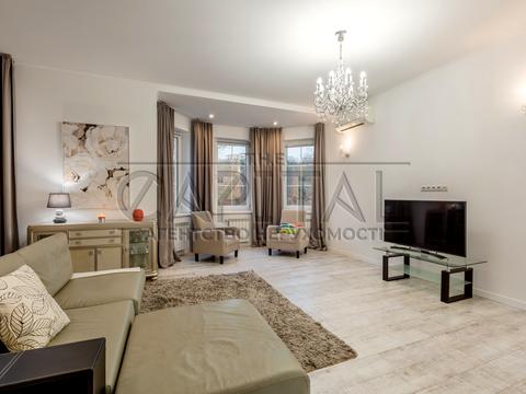 квартира по адресу Докучаевский пер., 8