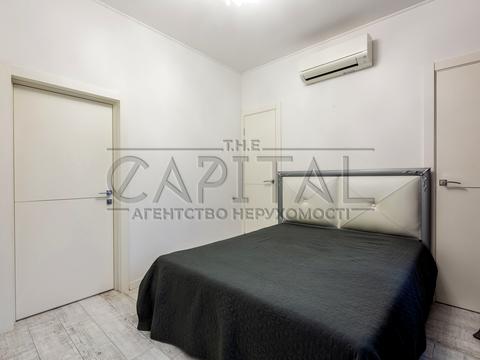 квартира по адресу Докучаевский пер., 8