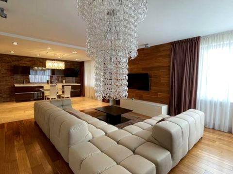 квартира за адресою Андрія Верхогляда вул. (Михайла Драгомирова), 16