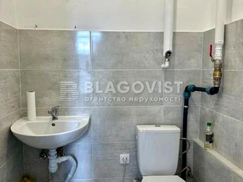 комерційна за адресою Михайла Максимовича вул. (Онуфрія Трутенка), 24