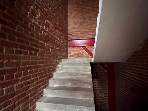 коммерческая по адресу Жовковская ул. (Декабристов), 22