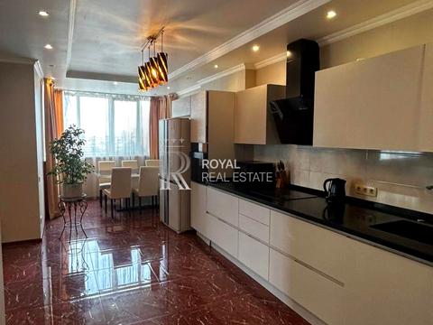 квартира за адресою Валерія Лобановського просп. (Червонозоряний), 4-В